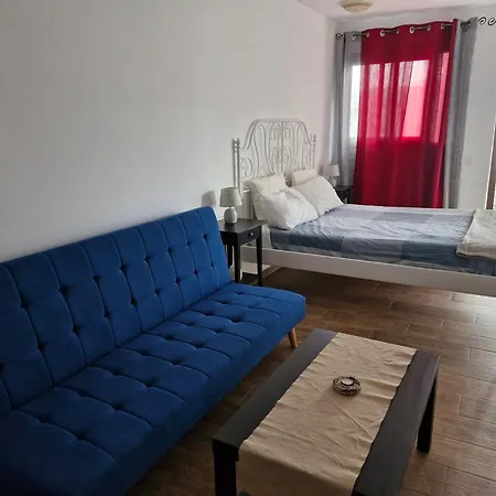 Apartament Palmeras B *